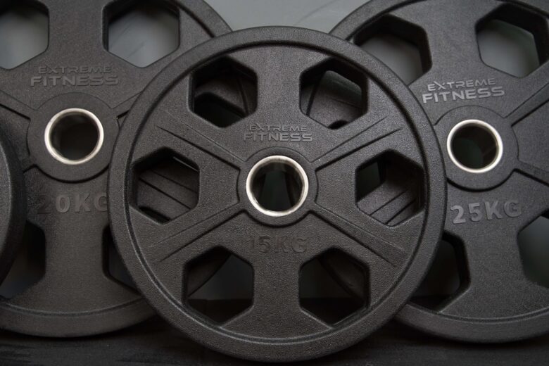 6 Shooter Revolver Olympic Rubber Plates - BlackBear Fitness